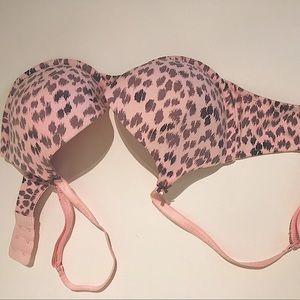 Victoria’s Secret bra